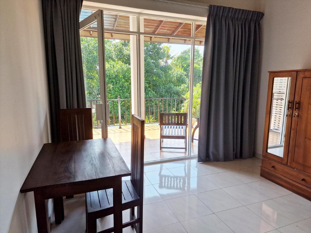 Chill Hill Hikkaduwa Hotel Екстериор снимка