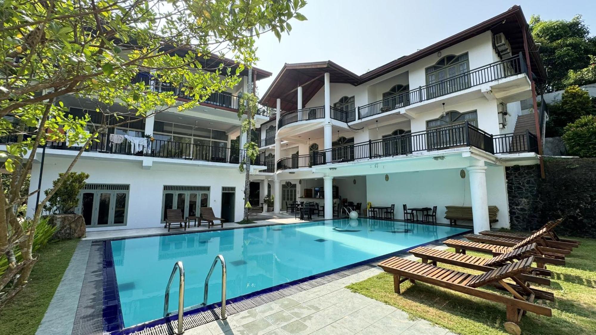 Chill Hill Hikkaduwa Hotel Екстериор снимка