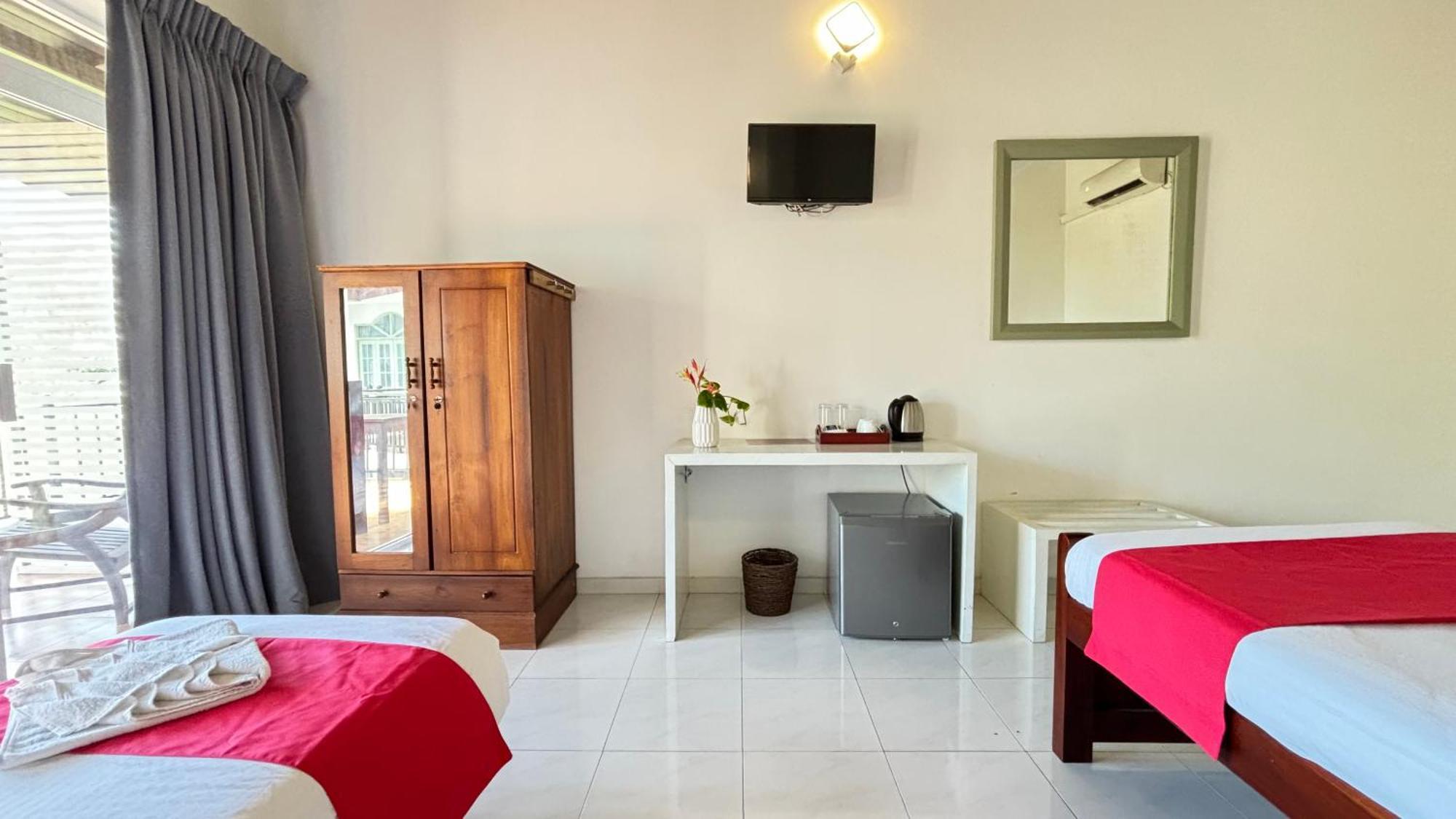 Chill Hill Hikkaduwa Hotel Екстериор снимка